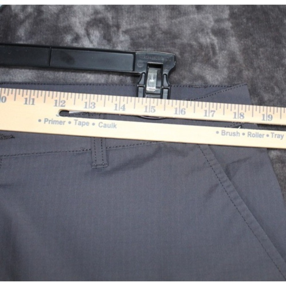 Regatta Outdoor Men Large Grey Hiking Shorts Wicking Made From Recycled Material - Picture 5 of 9